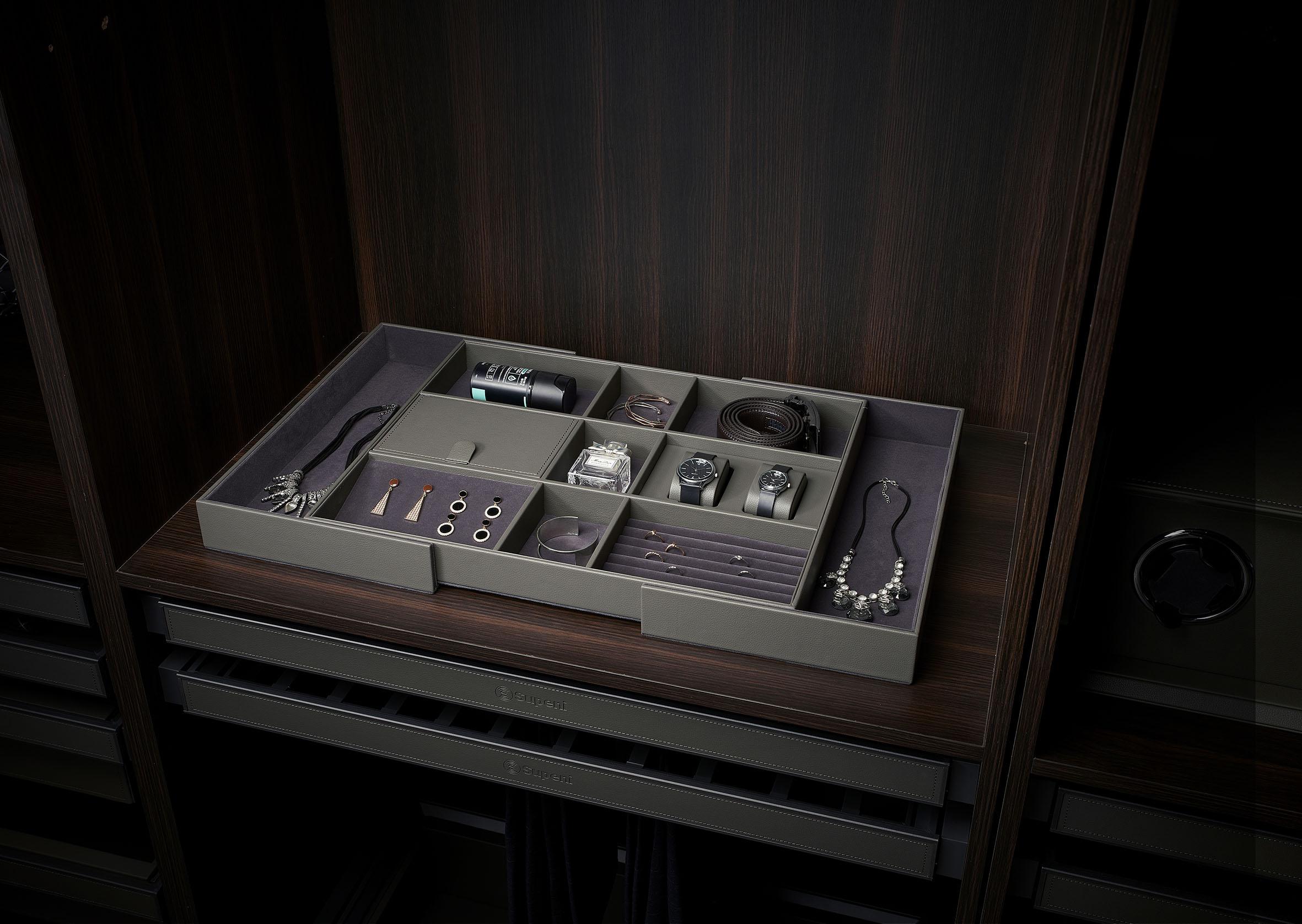 Adjustable Leather Storage